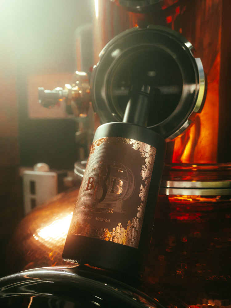 B8B - Old Gin - Black Edition